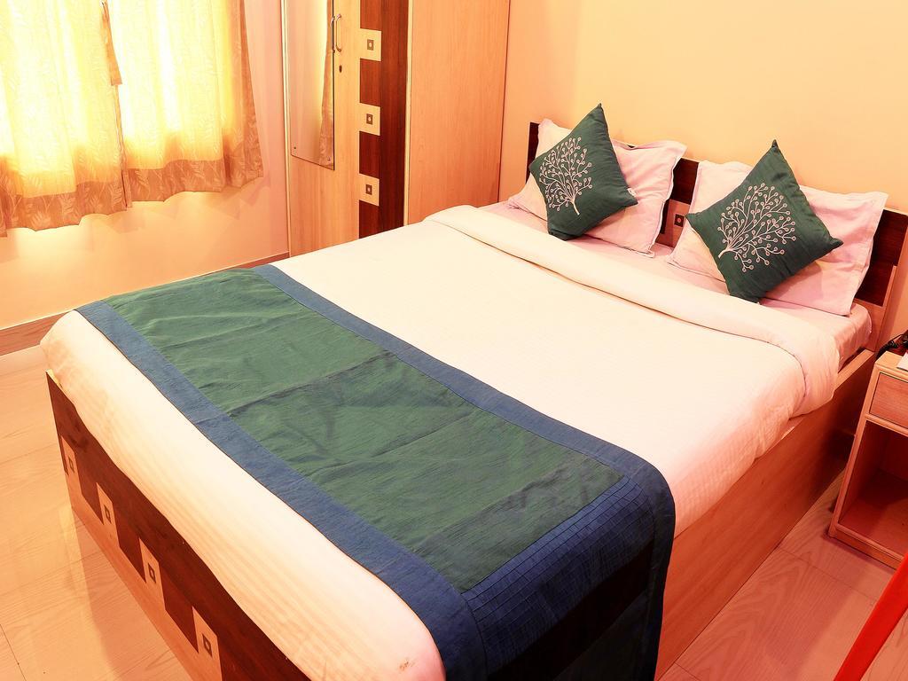 Oyo 1348 Hotel Zaika Inn Haora ภายนอก รูปภาพ
