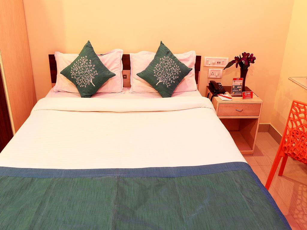 Oyo 1348 Hotel Zaika Inn Haora ภายนอก รูปภาพ