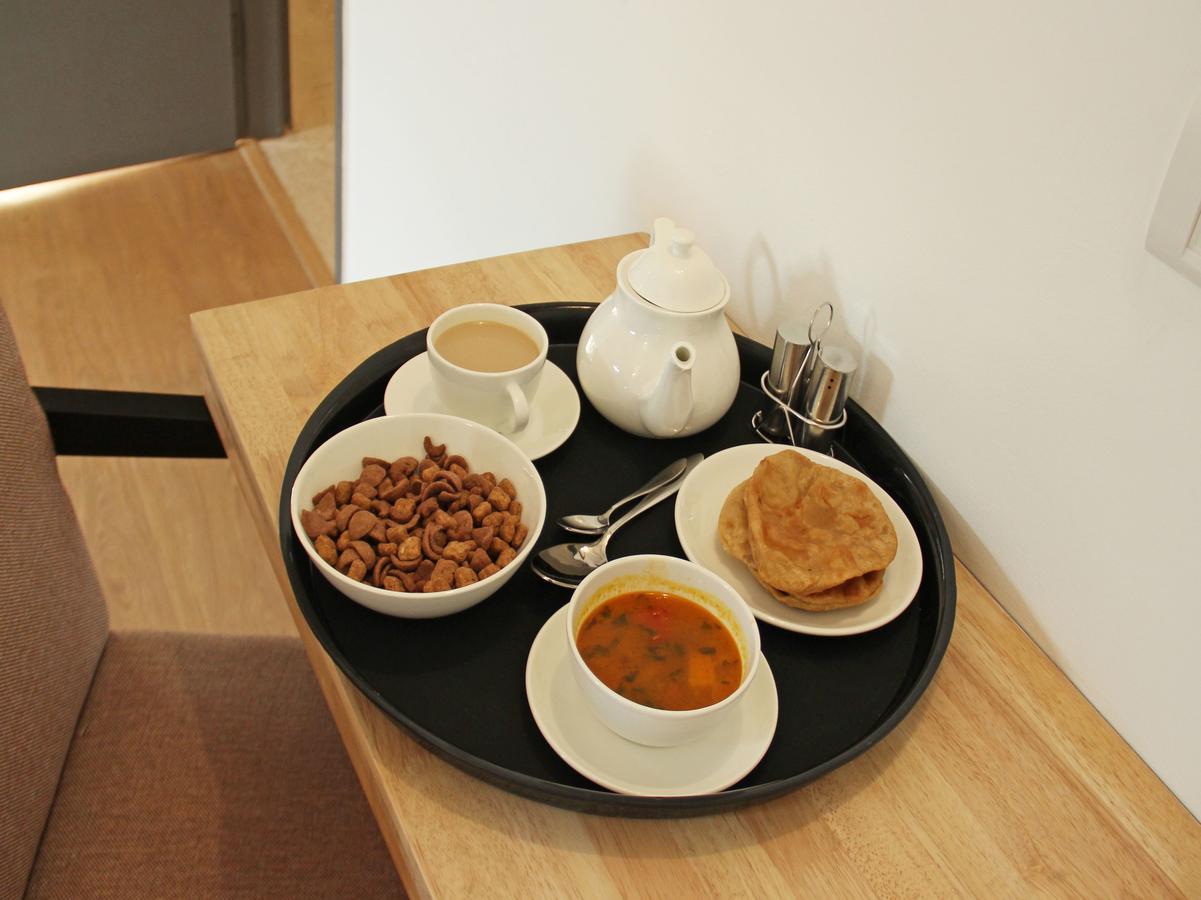 Oyo 1348 Hotel Zaika Inn Haora ภายนอก รูปภาพ
